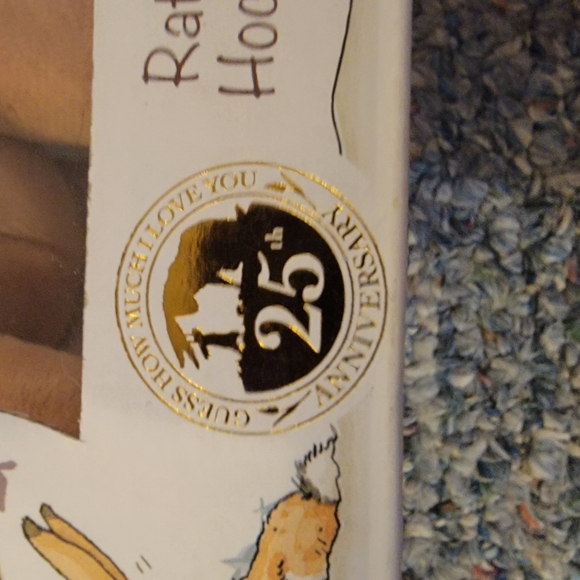 "Guess How Much I Love You" 3 Piece Gift Set for Baby - Picture 4 of 8